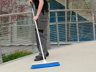 Vileda PROFESJONALNA Szczotka Superior Twarda 30cm 145879 000899 - Miotły, szufle, mopy - miniaturka - grafika 4