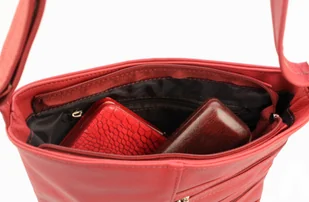 Magre (PL) Torebka Skórzana (PL) Iza Listonoszka Skóra Naturalna MALINOWA - Torebki damskie Magre (PL) Torebka Skórzana (PL) Iza Listonoszka Skóra Naturalna MALINOWA - Torebki damskie - miniaturka - grafika 6