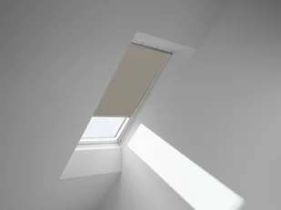 Velux Roleta zaciemniająco plisowana DFD manualna kolory Standard - , 66x140, 66x140 - Rolety Velux Roleta zaciemniająco plisowana DFD manualna kolory Standard - , 66x140, 66x140 - Rolety - miniaturka - grafika 1