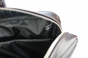 BETLEWSKI (PL) Ekskluzywna Torba Męska Skórzana BETLEWSKI Skóra Naturalna Duża BTM- 01 - Teczki i aktówki BETLEWSKI (PL) Ekskluzywna Torba Męska Skórzana BETLEWSKI Skóra Naturalna Duża BTM- 01 - Teczki i aktówki - miniaturka - grafika 9