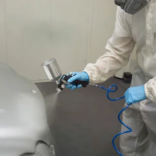 Ferm Pistolet lakierniczy ze zbiornikiem górnym ATM1039 - Akcesoria do elektronarzędzi - miniaturka - grafika 3