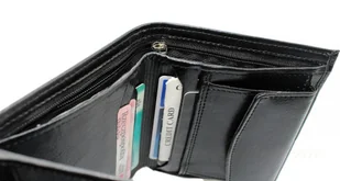 Elkor Portfel Skórzany (PL) Skóra Licowa Duży Pionowy Bez Zapięcia Dwa Skrzydełka - Portfele - miniaturka - grafika 2