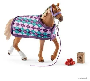 Schleich KOŃ RASY ANGIELSKIEJ Z KOCEM 42360 - Figurki dla dzieci - miniaturka - grafika 3