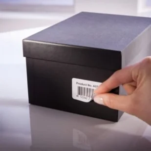 Avery Zweckform Etykiety uniwersalne w rolce do drukarek termicznych DymoTM ; 1000 etyk./rolka; 1 rolka/op.; 32 x 57 mm, usuwalne, białe AS0722540 - Etykiety samoprzylepne i bloki etykiet - miniaturka - grafika 3