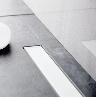 Bravat Bravat Seamless White Glass Drain Odpływ liniowy 85 cm z plastikowym syfonem biały polerowany SEAMLESSWHITEGLASSDRAIN85 - Odpływy liniowe - miniaturka - grafika 2