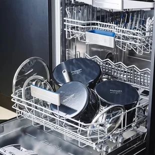 KitchenAid Garnek emaliowany z pokrywką 3,7L czarny KitchenAid CC003265-001 - Garnki - miniaturka - grafika 5