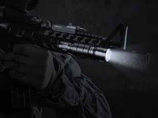 Fenix Latarka diodowa TK16 V2.0 - Latarki - miniaturka - grafika 7