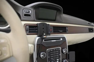 Brodit AB Uchwyt aktywny z kablem USB do Sony Xperia XZ2 Compact 721052 - Uchwyty samochodowe do telefonów - miniaturka - grafika 4