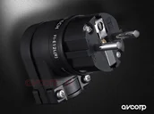 Inne akcesoria audio-wideo - Furutech FI-E12L (R) - wtyk kątowy Schuko (EU) Wtyk schuko FI-E12L (R) (MKHC2RP/A) - miniaturka - grafika 1
