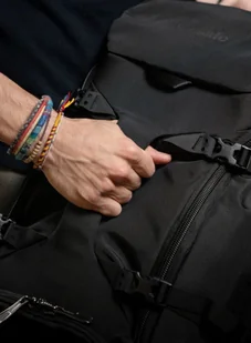 Pacsafe Venturesafe EXP35 Plecak RFID 52 cm Komora na laptopa black - Torby na laptopy - miniaturka - grafika 13