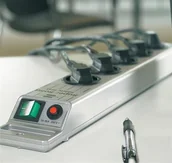 Kable USB - BRENNENSTUHL Listwa zasilająca brennenstuhl supersolid 2,5m/5g X06956 - miniaturka - grafika 1