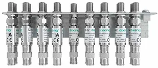 Axing Axing QEW kąt uziemienia QEW 17-06 - Listwy zasilające - miniaturka - grafika 2