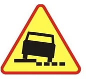 Wyposażenie miejsc publicznych - Znak ostrzegawczy A-31 Niebezpieczne pobocze - miniaturka - grafika 1