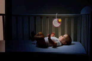 Chicco Karuzela do łóżeczka różowa First Dreams 00007627100000 - Karuzele dla niemowląt - miniaturka - grafika 7