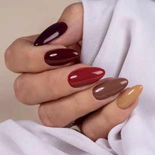 Semilac Diamond Cosmetics 281 Gossip Time 7ml - Lakiery do paznokci - miniaturka - grafika 2