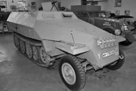 Akcesoria i części modelarskie - Italeri Sd.Kfz.251/1 Aus f.D MI-7516 - miniaturka - grafika 1