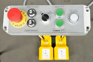 MAAD MAAD ZGM-3000/1.25 ZAGINARKA GIĘTARKA KRAWĘDZIARKA DO BLACHY MECHANICZNA ELEKTRYCZNA MAAD ZGM-3000/1.25 MAAD ZGM-3000/1.25 - Giętarki - miniaturka - grafika 10