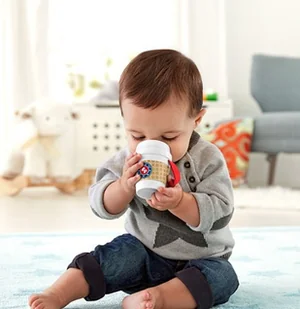 Fisher Price Gryzaczek Kubeczek z kulkami DYW60 - Gryzaki dla dzieci - miniaturka - grafika 4