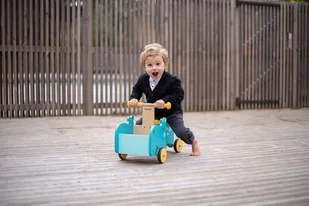 Janod drewniany jeździk ze skrzynią Hipopotam - Jeździki dla dzieci - miniaturka - grafika 13