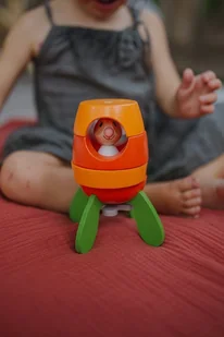 Janod Rakieta drewniana magnetyczna marchewka z Królikiem J08250 - Figurki dla dzieci Janod Rakieta drewniana magnetyczna marchewka z Królikiem J08250 - Figurki dla dzieci - miniaturka - grafika 12