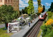Kolejki i akcesoria - Faller Współczesne przystanki kolejowe 120240 - miniaturka - grafika 1