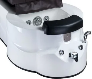 Beauty System Fotel do pedicure z masażem BR-3820D Brązowy BR-3820D/W011 - Fotele kosmetyczne Beauty System Fotel do pedicure z masażem BR-3820D Brązowy BR-3820D/W011 - Fotele kosmetyczne - miniaturka - grafika 4