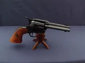 Repliki - broń - Denix SA REPLIKA REWOLWER PEACEMAKER NA STOJAKU S.COLT MODEL 1186N+800 1186N+800 - miniaturka - grafika 1