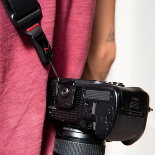 Peak Design Pasek na szyję SLIDE v3 - niebieski SL-MN-3 - Paski, szelki, uprzęże foto - miniaturka - grafika 9