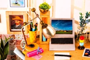 Robotime Technology (Suzhou) CO.,LTD. Składany Malowany Model Mini Pracownia DGM01 - Puzzle - miniaturka - grafika 4