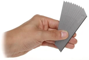 Stanley OSTRZA ŁAMANE ST-0-11-301 18 mm ST-0-11-301 - Nożyce i noże - miniaturka - grafika 4