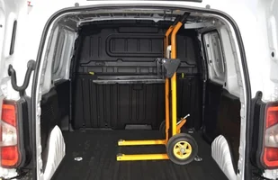 028 Masztowy wózek paletowy transportowy udźwig 200 kg długość wideł 575mm wysokość podnoszenia 55-900mm) 02876365 76365-uniw - Podnośniki - miniaturka - grafika 6