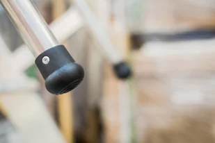 Faraone 996 99675064 Drabina magazynowa jezdna z wejściem jednostronnym wysokość robocza 4,23m) 75064-uniw - Drabiny Faraone 996 99675064 Drabina magazynowa jezdna z wejściem jednostronnym wysokość robocza 4,23m) 75064-uniw - Drabiny - miniaturka - grafika 18