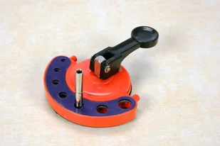 marka niezdefiniowana PROWADNICA DO WIERCENIA W PŁYTKACH CERAMICZNYCH - Akcesoria do elektronarzędzi - miniaturka - grafika 4