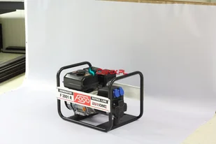 Agregat prądotwórczy Agregat prądotwórczy FOGO F 3001 R - Agregaty prądotwórcze - miniaturka - grafika 2